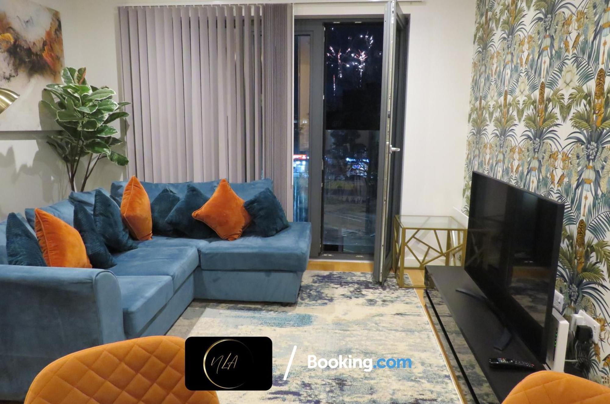 City Centre Apartment With Free Parking, 2 Bathrooms, Netflix And Wifi - Suitable For Contractors And Families - By Noor Luxury Accommodations Birmingam Exterior foto