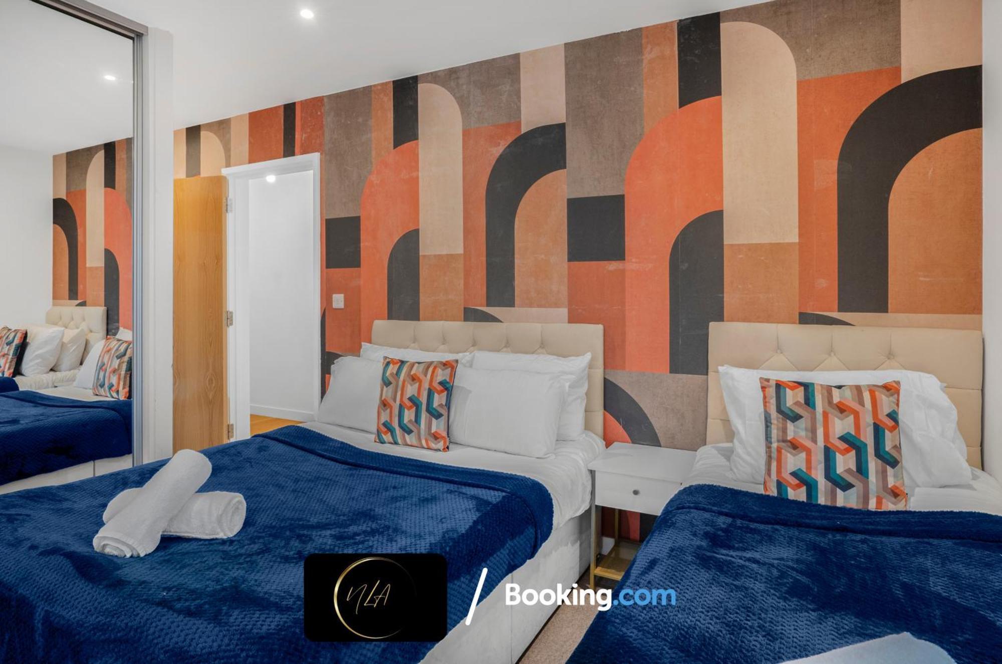 City Centre Apartment With Free Parking, 2 Bathrooms, Netflix And Wifi - Suitable For Contractors And Families - By Noor Luxury Accommodations Birmingam Exterior foto